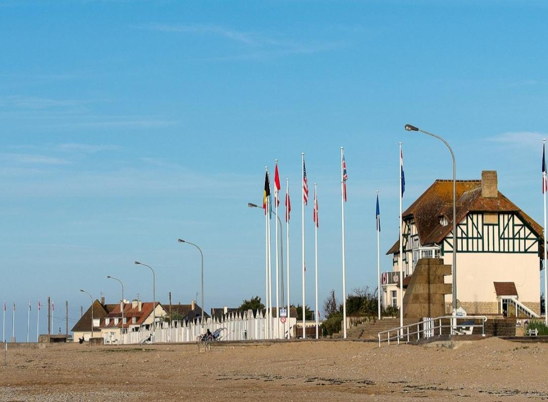 Lamaisonnette 500M Plage Juno Beach Bernieres-sur-Mer ภายนอก รูปภาพ