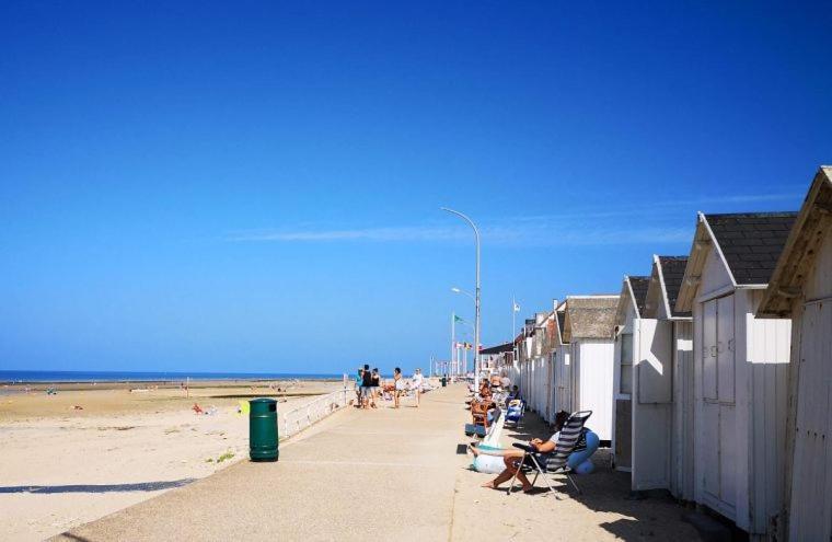 Lamaisonnette 500M Plage Juno Beach Bernieres-sur-Mer ห้อง รูปภาพ